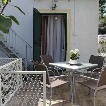 Апартаменты J&i